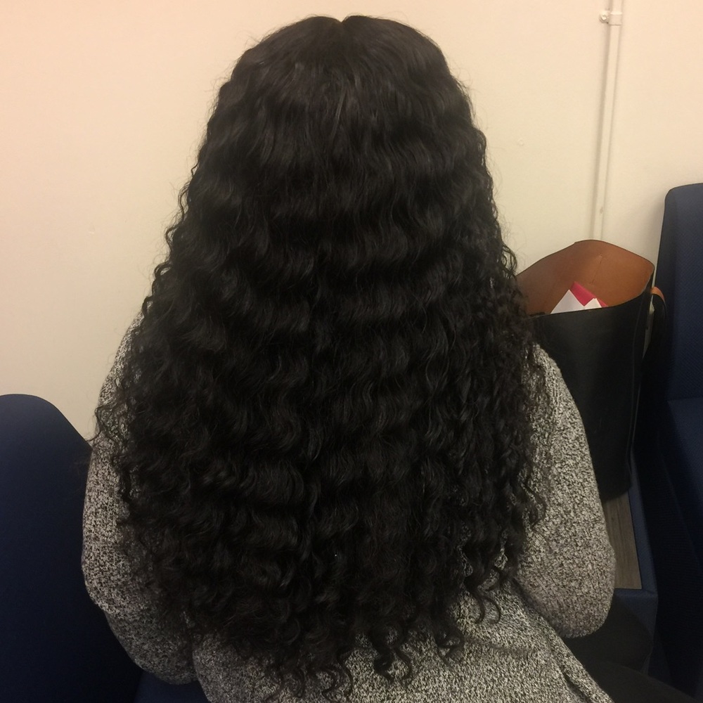 Meet your Posher, Teneisha